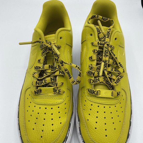NIKE Women's Air Force 1 Low SE Premium OVERBRANDING in BRIGHT CITRON sz  9-VGUC - Picture 1 of 15